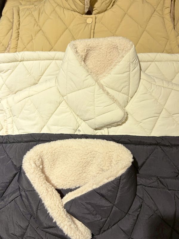 菱紋撲面泰迪熊毛毛翻領短版背心 