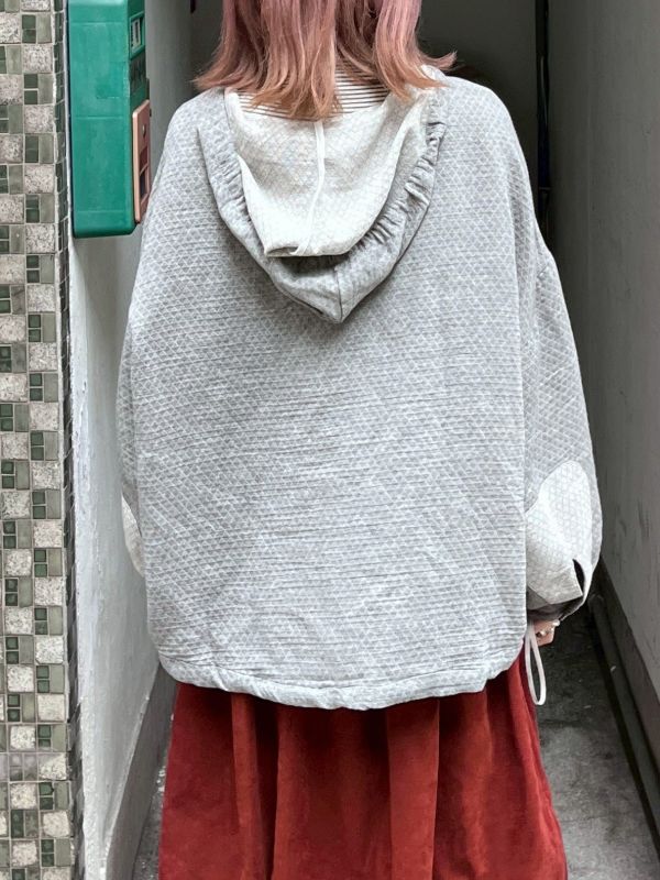 灰色菱格紋前短後長抽繩連帽上衣 