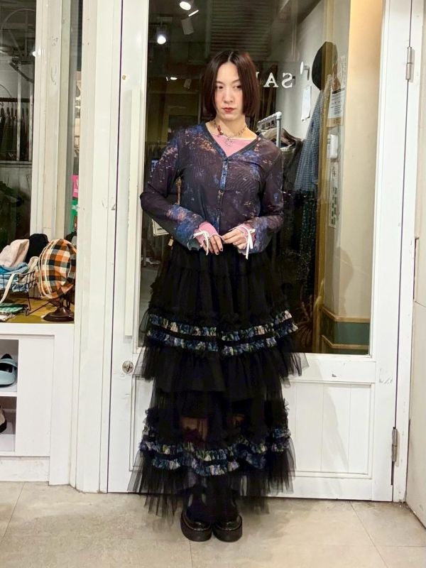 雲彩圖騰短版微透膚罩衫小外套 