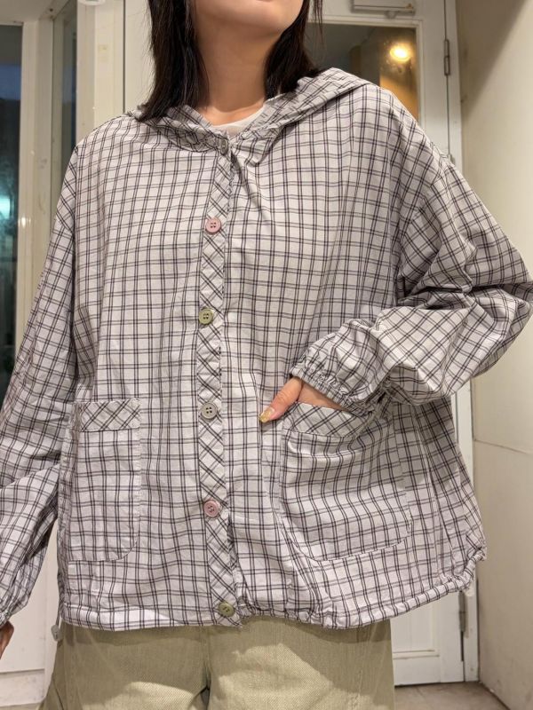 格紋連帽彩色排釦外套 