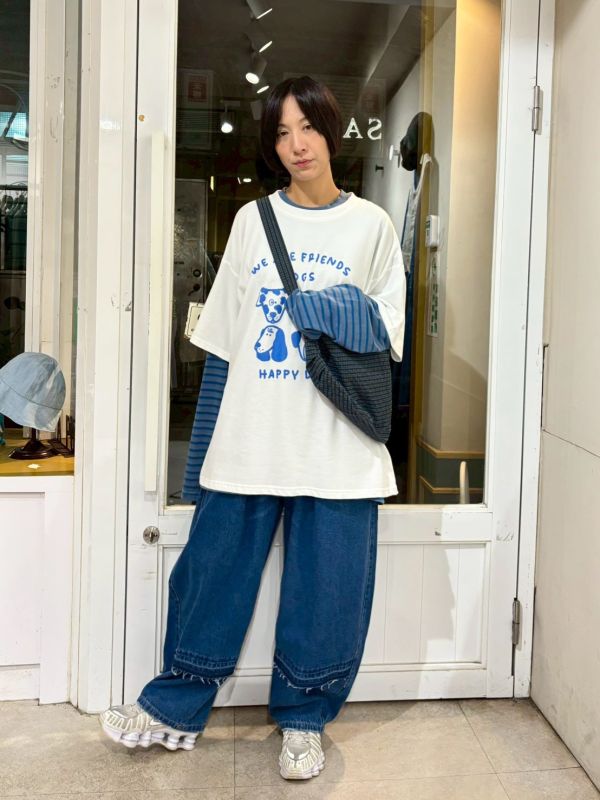 繭型褲腳抽鬚拼接牛仔褲 