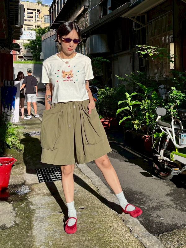 貓頭短版tee 