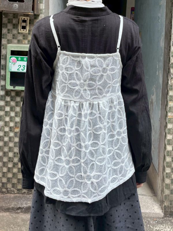 網格滿版花花綁帶可調節吊帶背心 