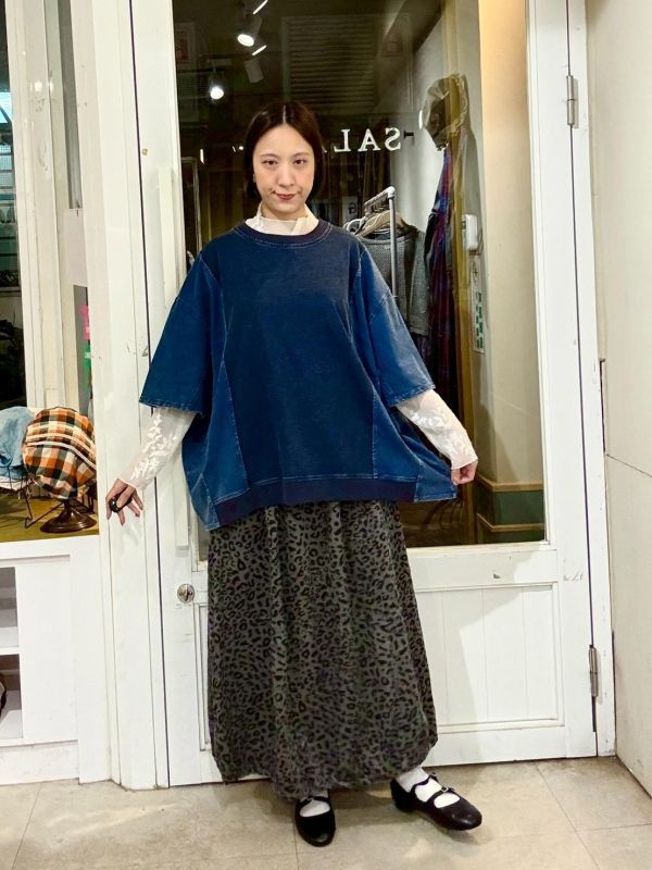 拼接牛仔布口袋上衣 