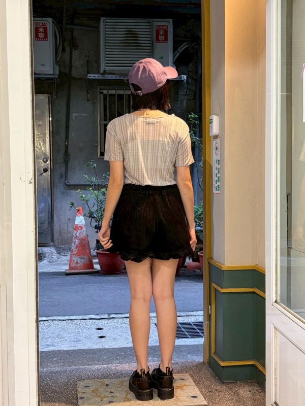 彈性細條紋微透膚上衣 