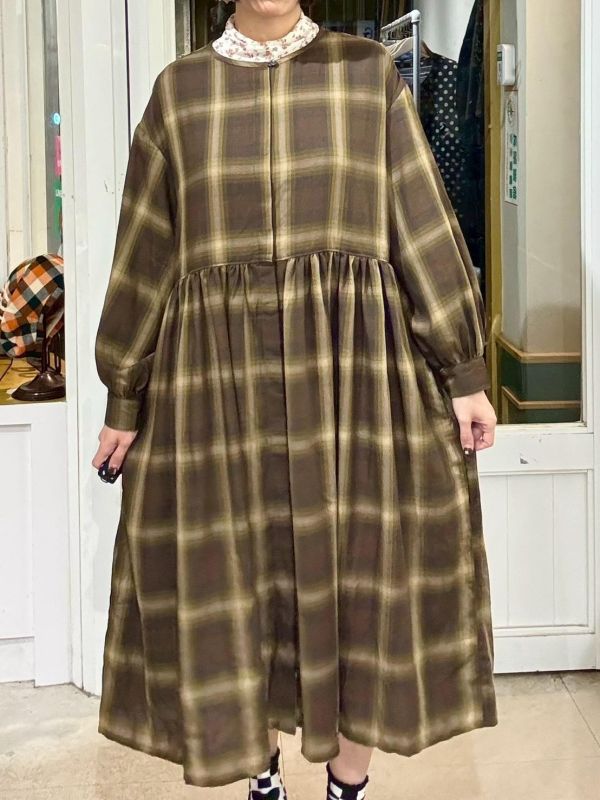 格紋隱藏釦洋裝 