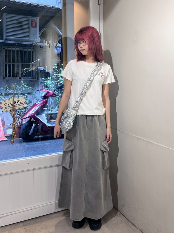 麵包刺繡圓領正肩修身短Tee 