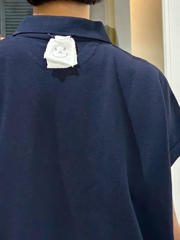 落肩POLO上衣 