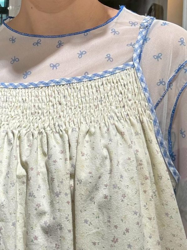 小碎花藍格子滾邊吊帶背心 