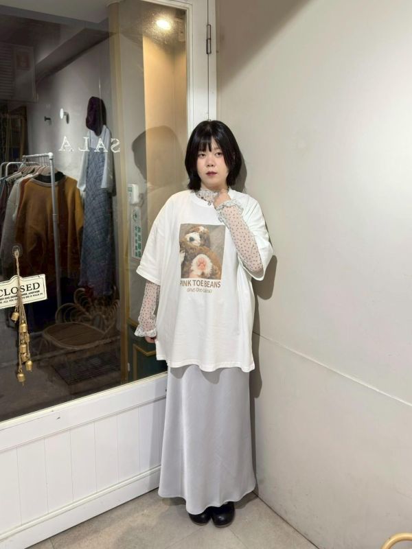 狗狗腳掌字母落肩tee 