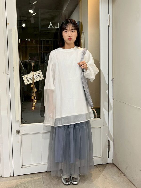 假兩件光澤紗圓領上衣 