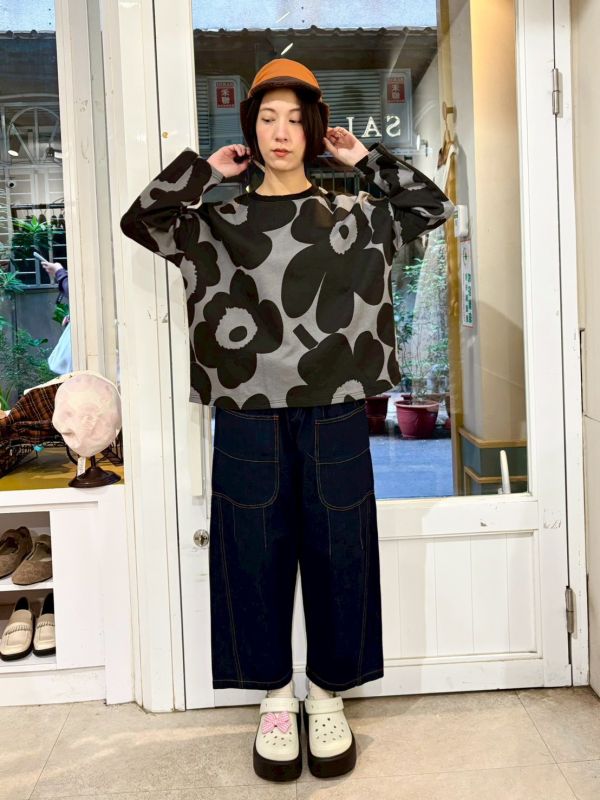 滿版罌粟花落肩上衣 