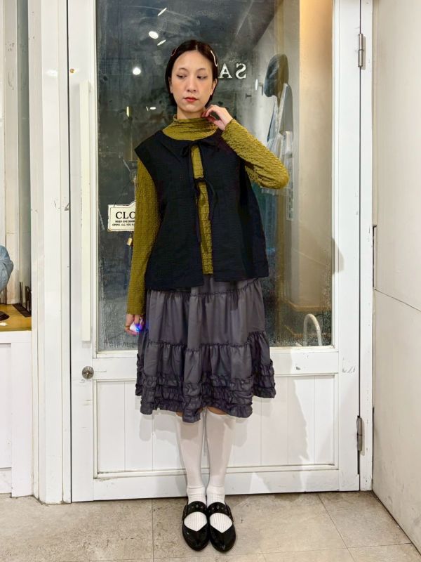 高領立體菱形泡泡布長袖上衣 