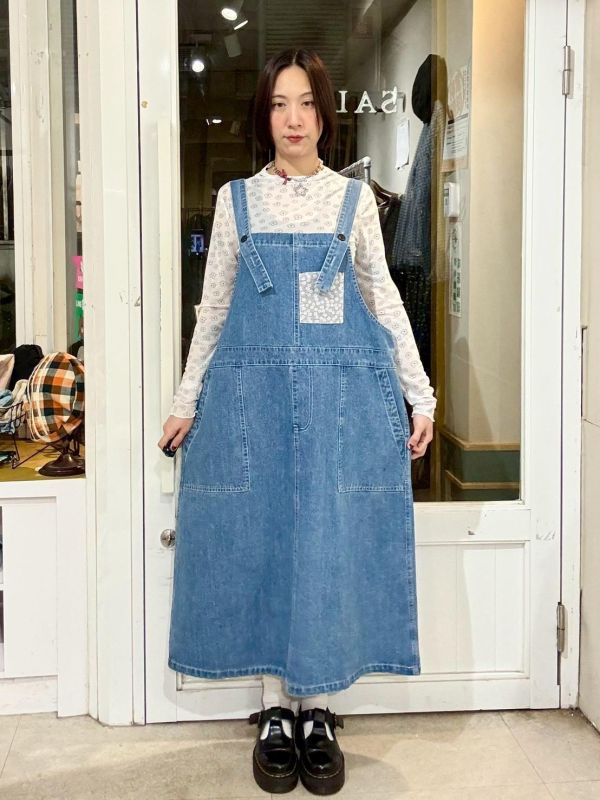 碎花口袋牛仔吊帶裙 