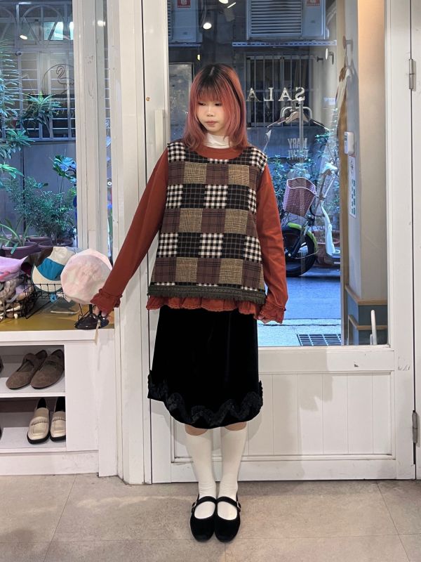 奶油花邊棉質長袖上衣 