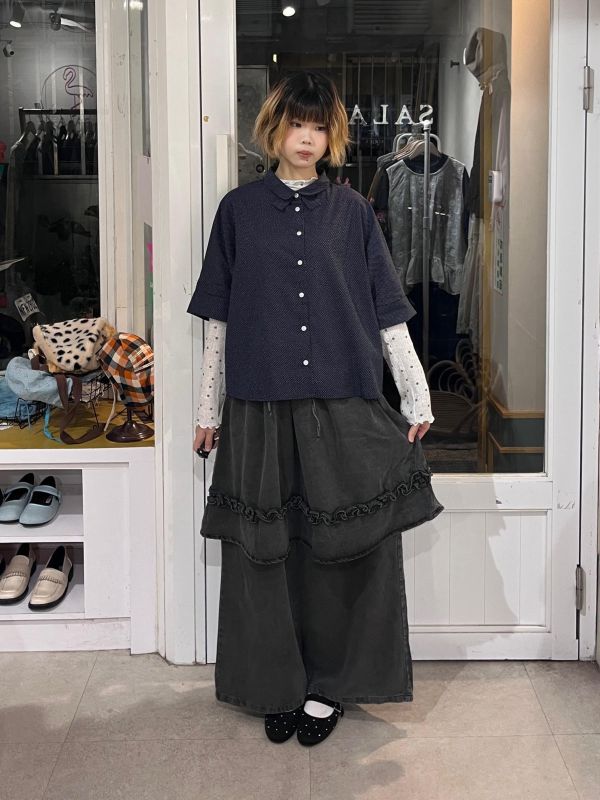 花邊裙簾拼接水洗牛仔寬褲 