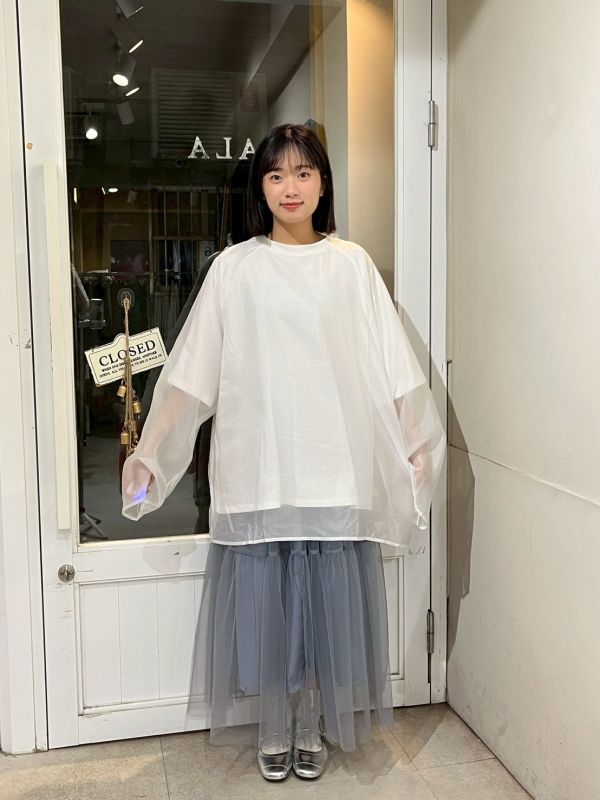 假兩件光澤紗圓領上衣 