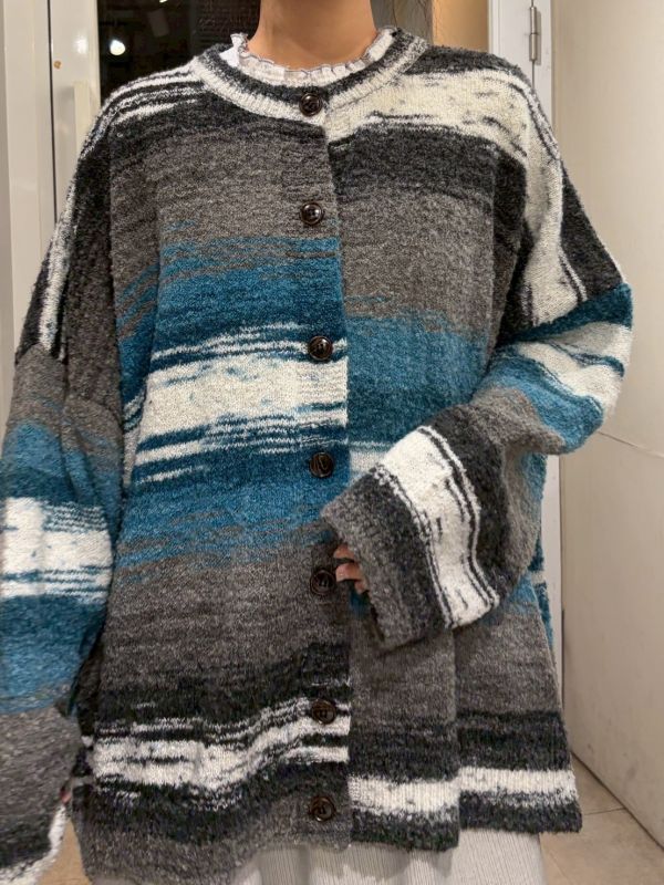 圈圈毛線撞色暈染排釦毛衣外套 