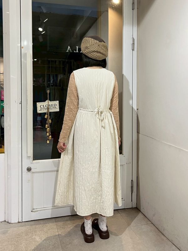 絎縫直紋胸前釦後綁帶長洋裝 