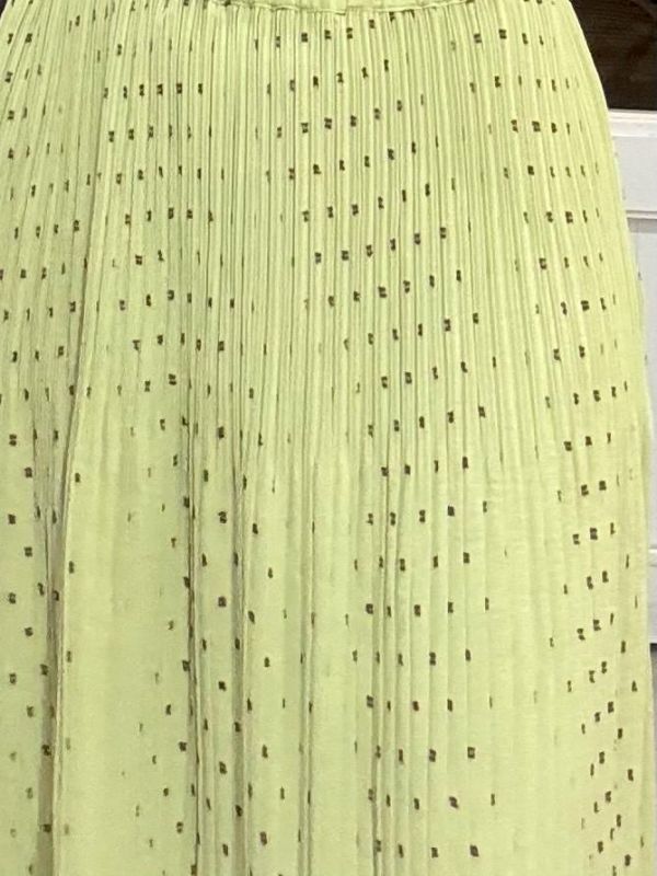 皺皺彈性草綠色長裙 