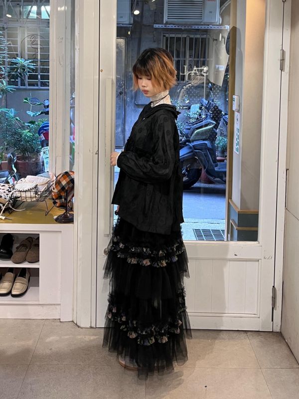 雙層領透紗滿版花花壓紋襯衫上衣 