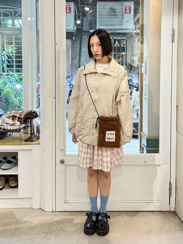 木耳拼接高領雙拉鏈外套 