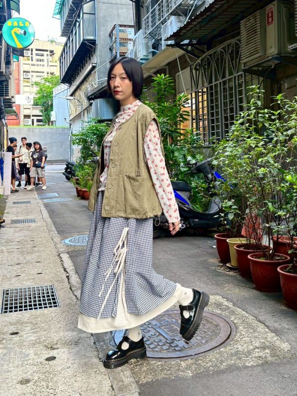 雙層格子兩側綁帶裙 