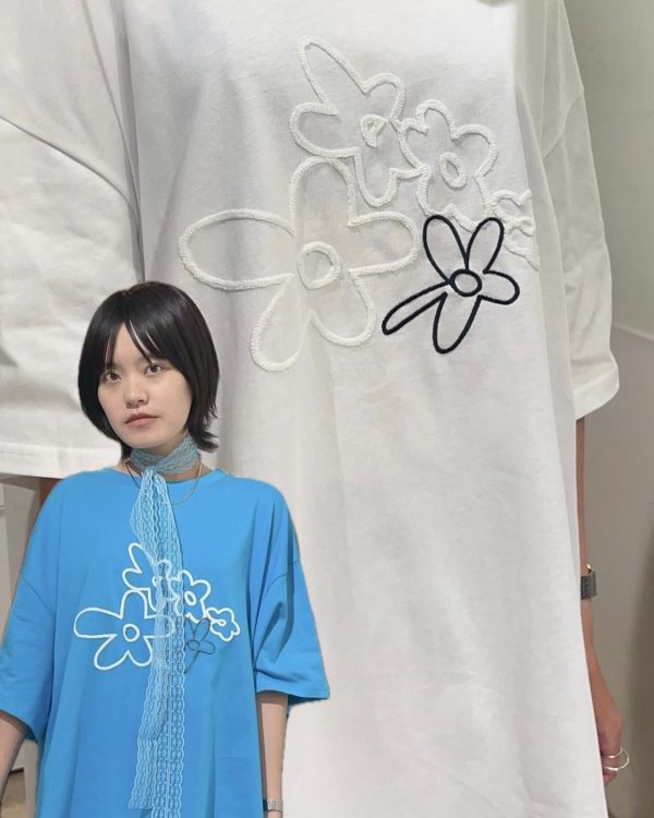 立體毛線5花朵oversize T 