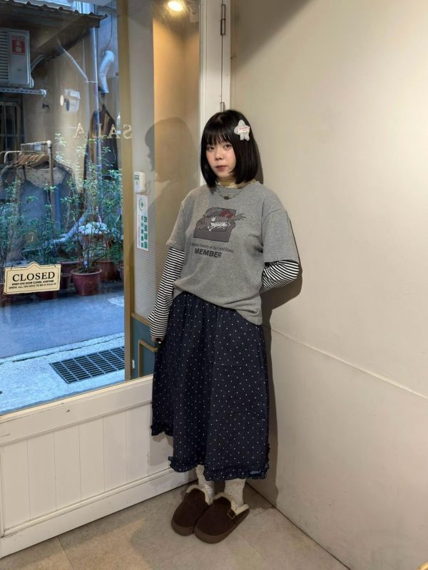 沙發貓狗假兩件條紋拼袖tee 