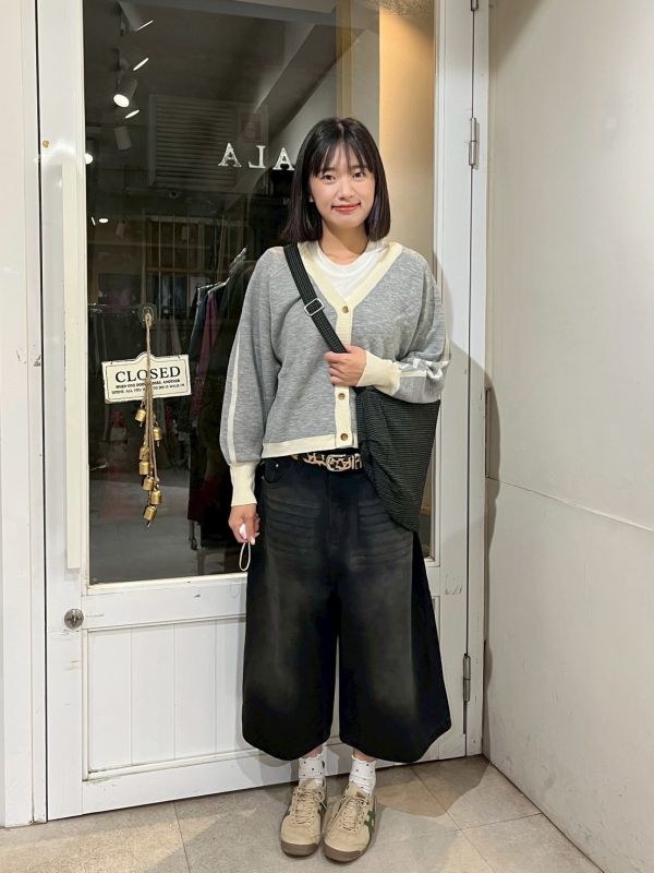 細格紋綁帶多層側背包 