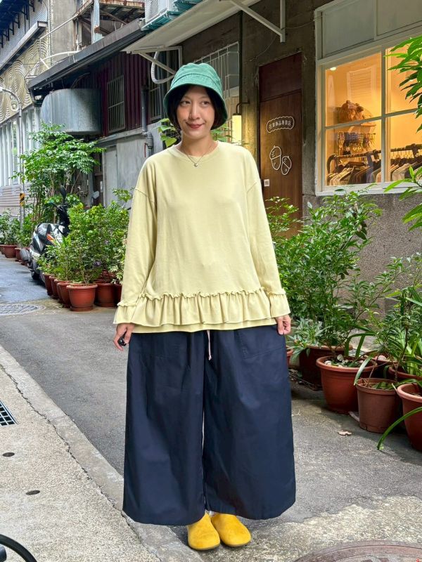 日系抽繩九分寬褲 