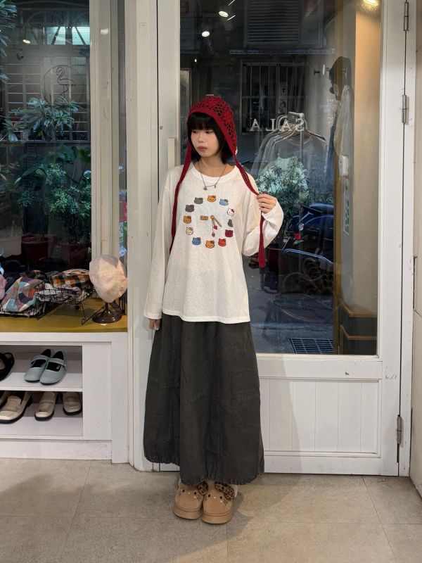 Hello Kitty時鐘印花長袖上衣 
