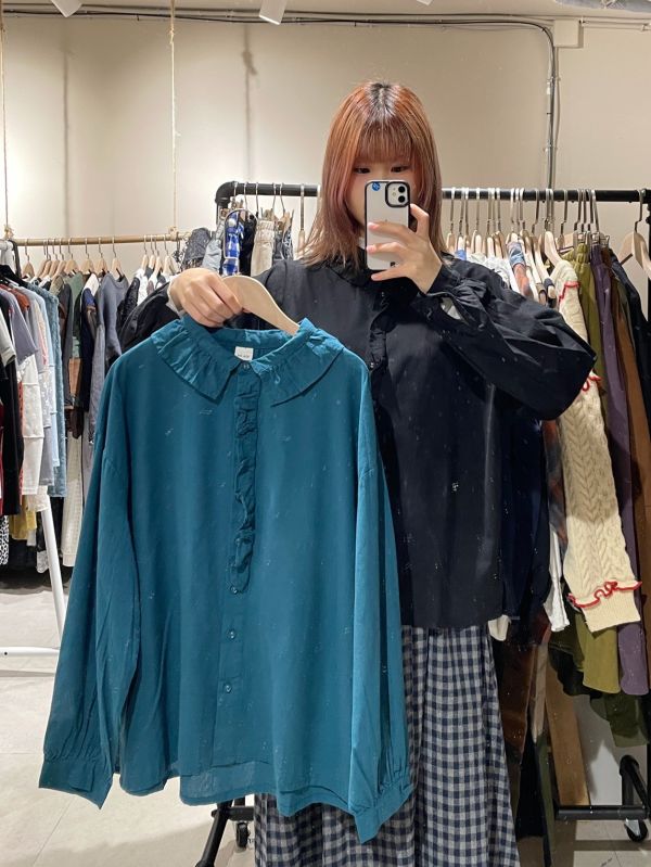 翻領荷葉花邊布釦襯衫 