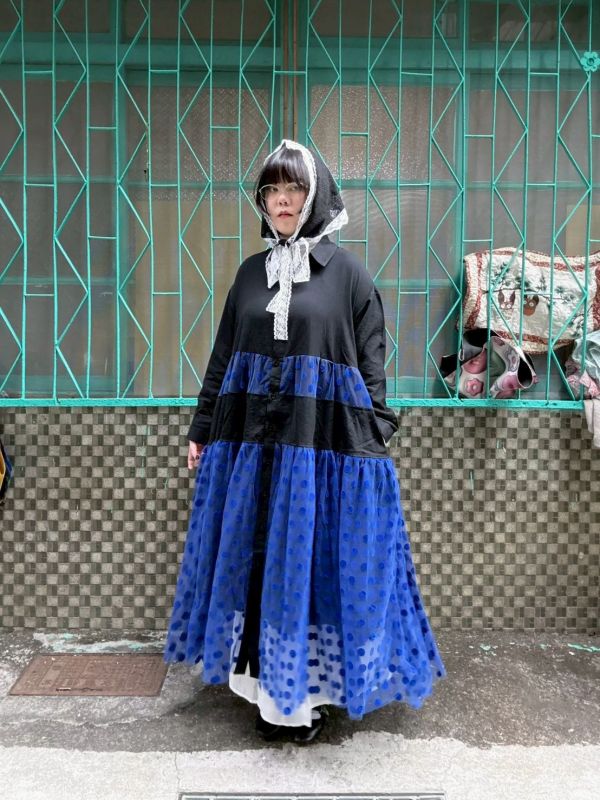 圓點紗拼接長袖洋裝 