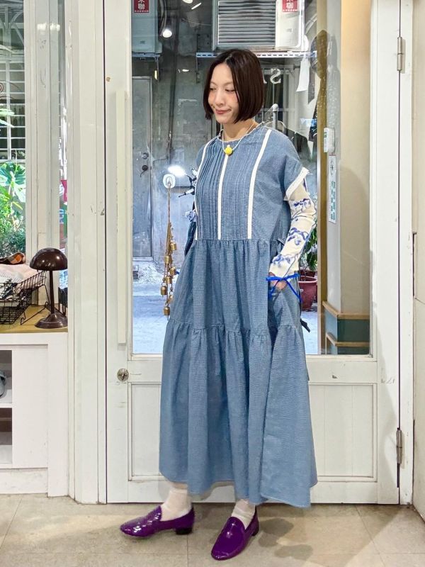 藍色細格子無肩線蕾絲滾邊袖蛋糕裙擺洋裝 