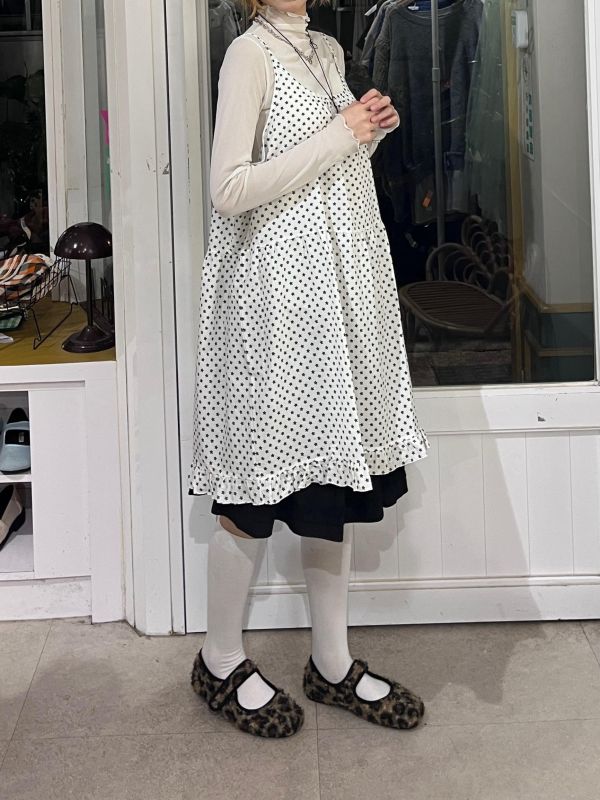 滿版迷你小花吊帶背心裙 