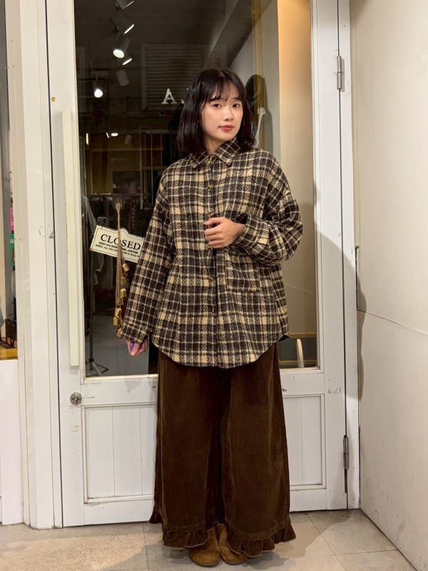 復古格紋翻蓋口袋琥珀釦絨布襯衫外套 