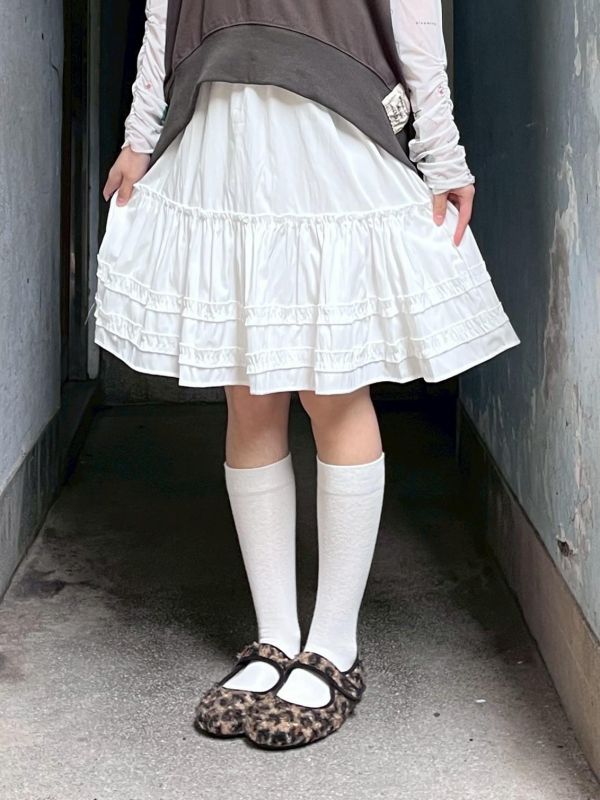 蛋糕花邊五分裙 