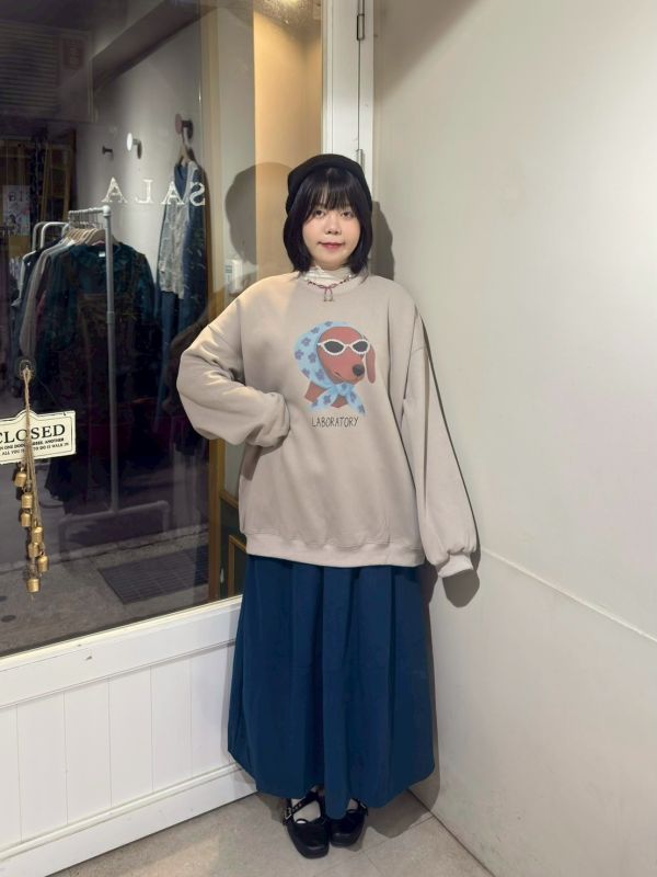 時髦臘腸狗落肩大tee 