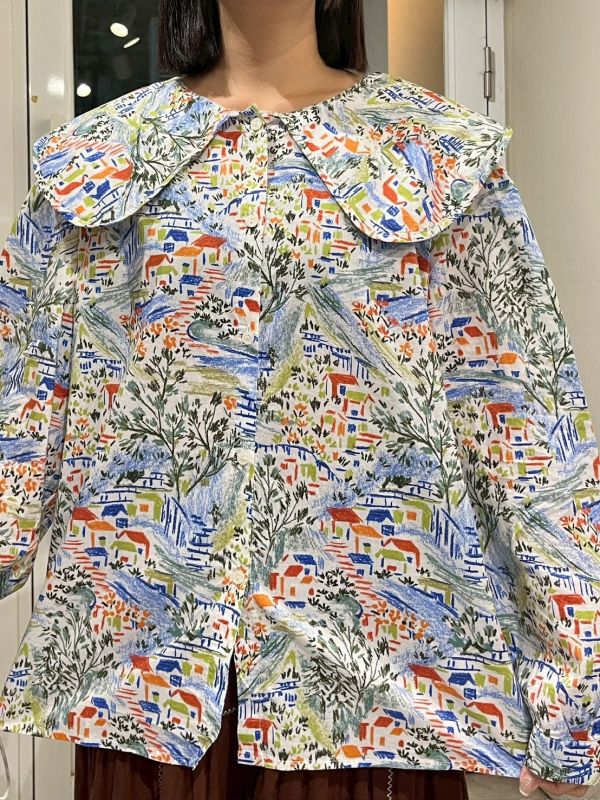 蠟筆彩繪小村莊大翻領襯衫 