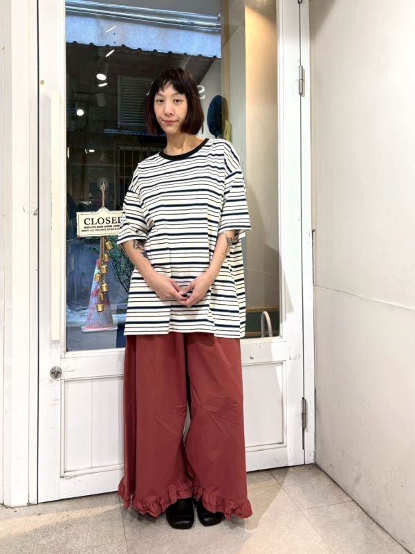 黑色滾邊領三色條紋tee 