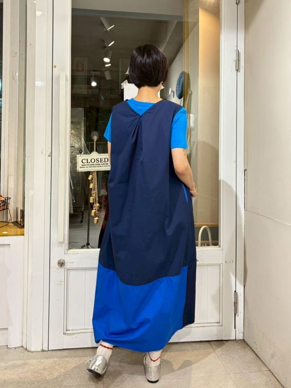 藍色拼接口袋大色塊背心洋裝 