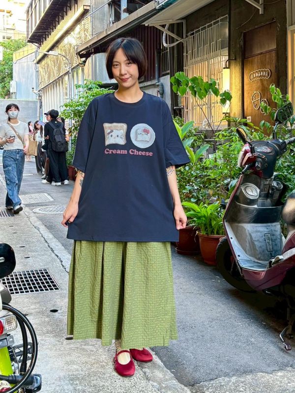 Kitty 貓奶油吐司tee 