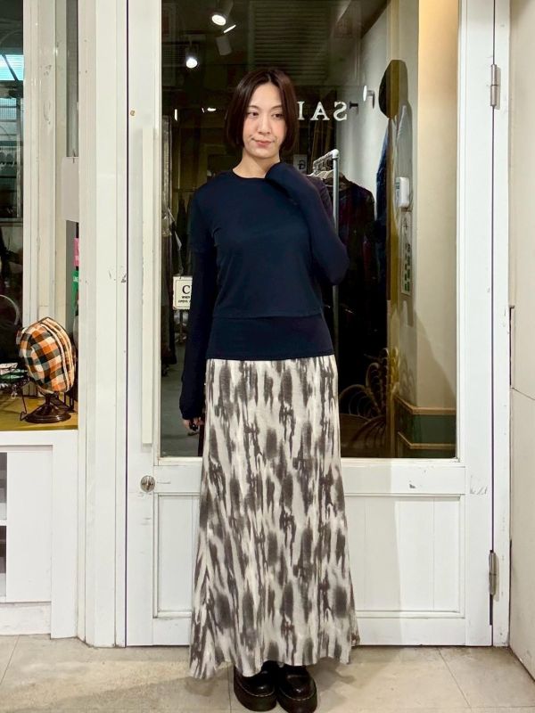 兩件式素面合身長袖+網紗短袖 