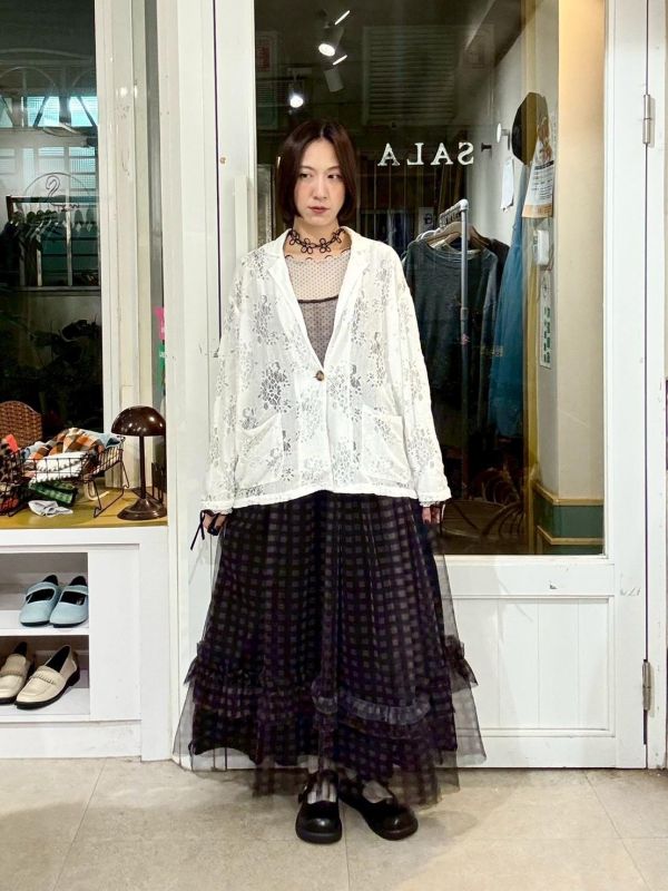 一顆釦鏤空蕾絲西裝領涼感外套 