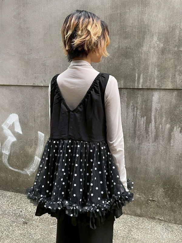 拼接波點雙層紗紗寬肩帶背心 