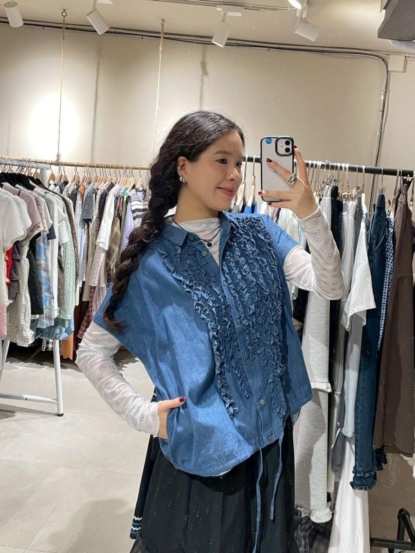 胸前立體抓皺造型下擺抽繩翻領短袖襯衫 