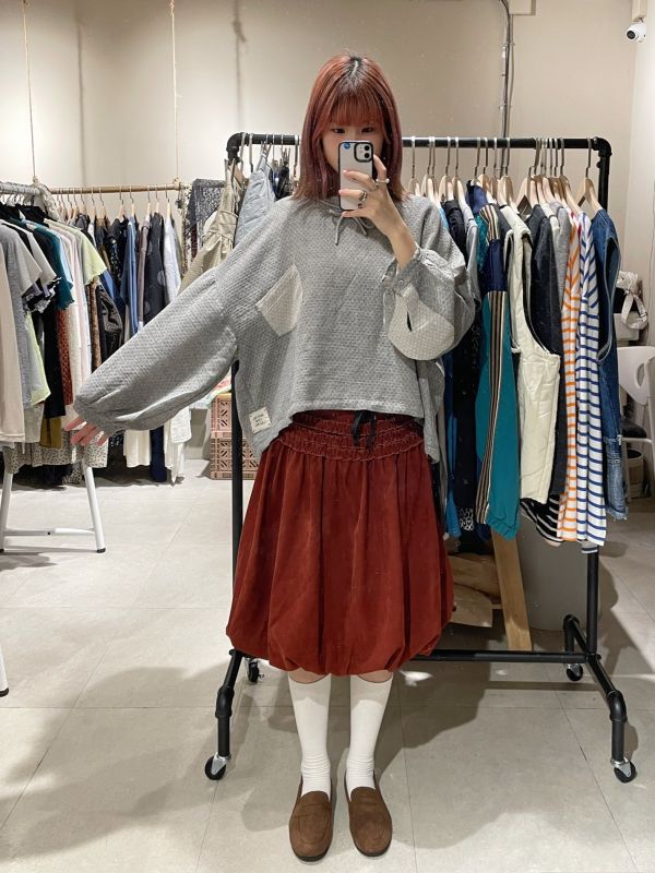 灰色菱格紋前短後長抽繩連帽上衣 