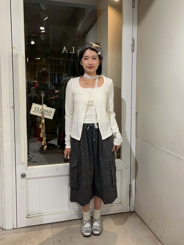 蕾絲滾邊胸前排扣細肩帶小可愛+排扣小外套+蕾絲綁帶 