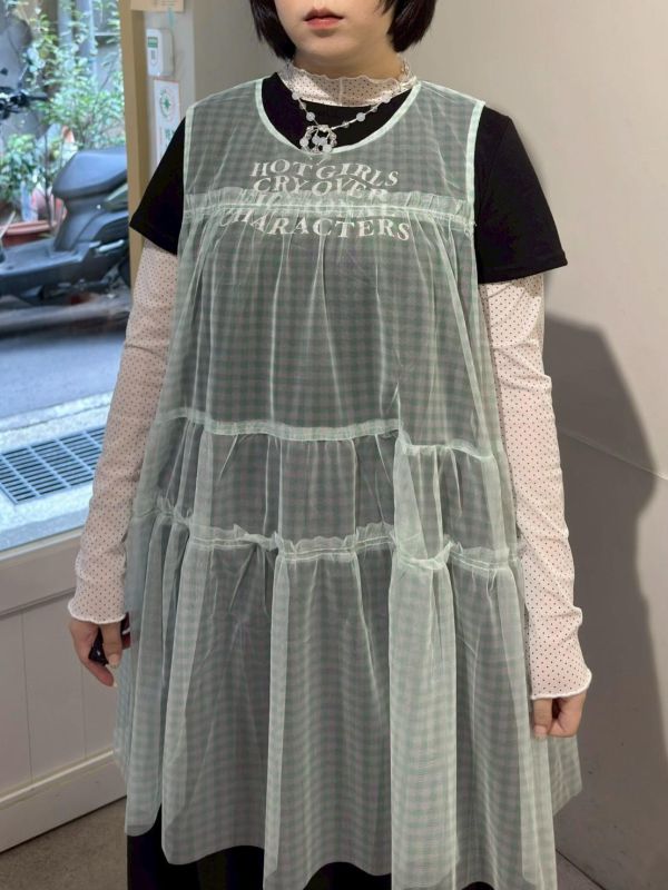 格紋層次紗寬肩帶背心 